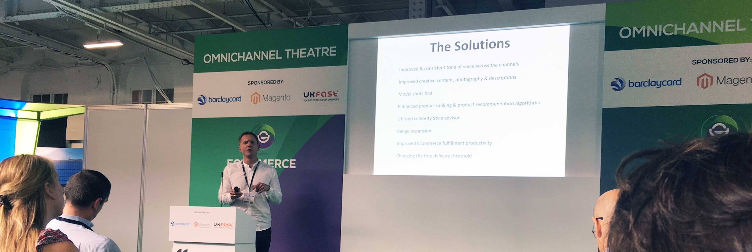 Image of Simon Calvert giving a talk at the Ecommerce Expo 2018